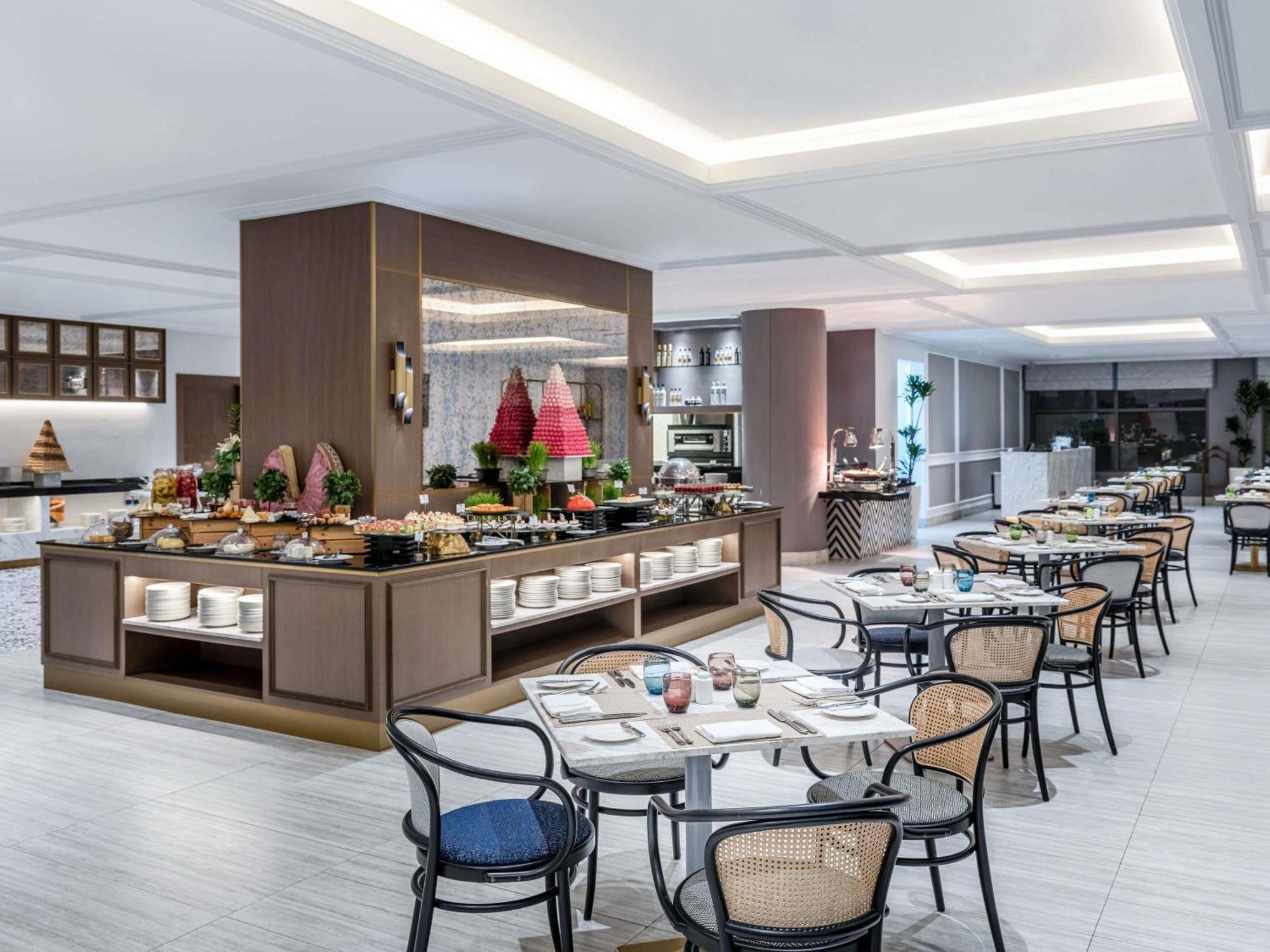 Hotel Sofitel Jumeirah 5*