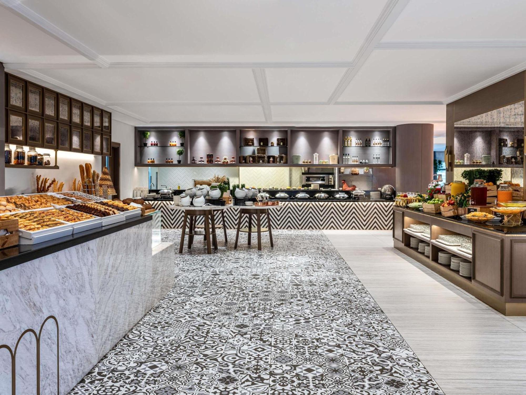 Sofitel Jumeirah Dubai